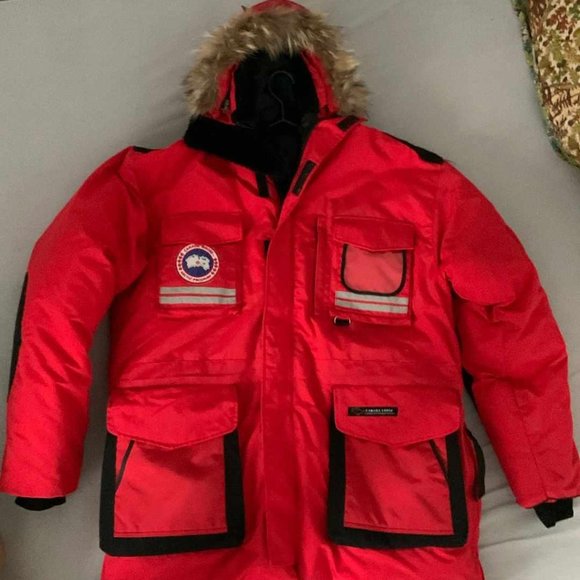 Canada Goose, XXL, Mens Snow Mantra parka - Picture 14 of 16